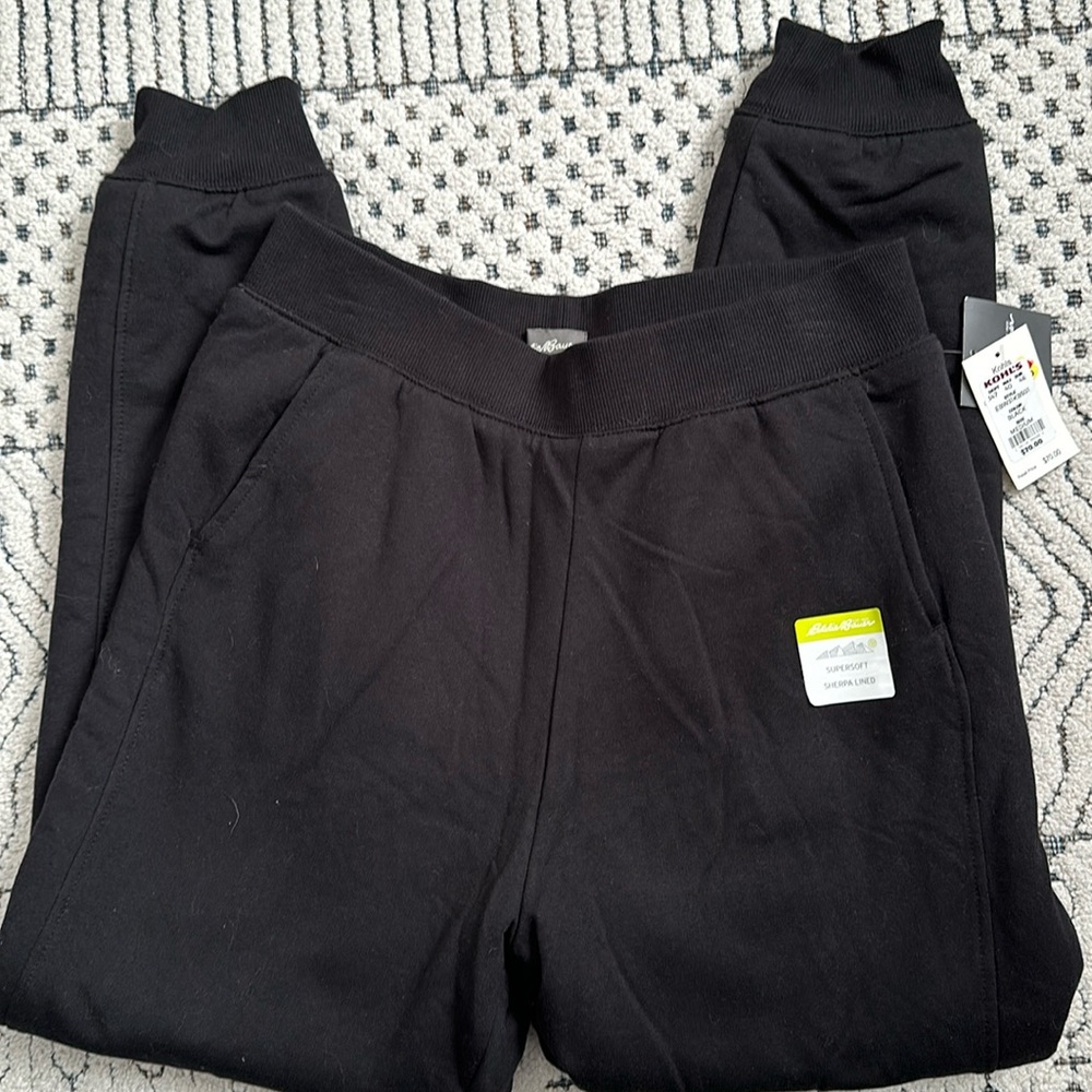 NWT Eddie Bauer joggers Size M